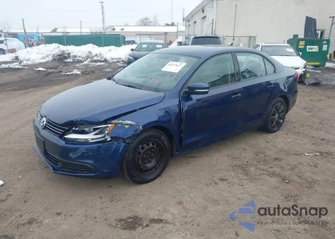 2014 Volkswagen Jetta 1.8T Se from USA, damaged, VIN 3VWD17AJ2EM277572
